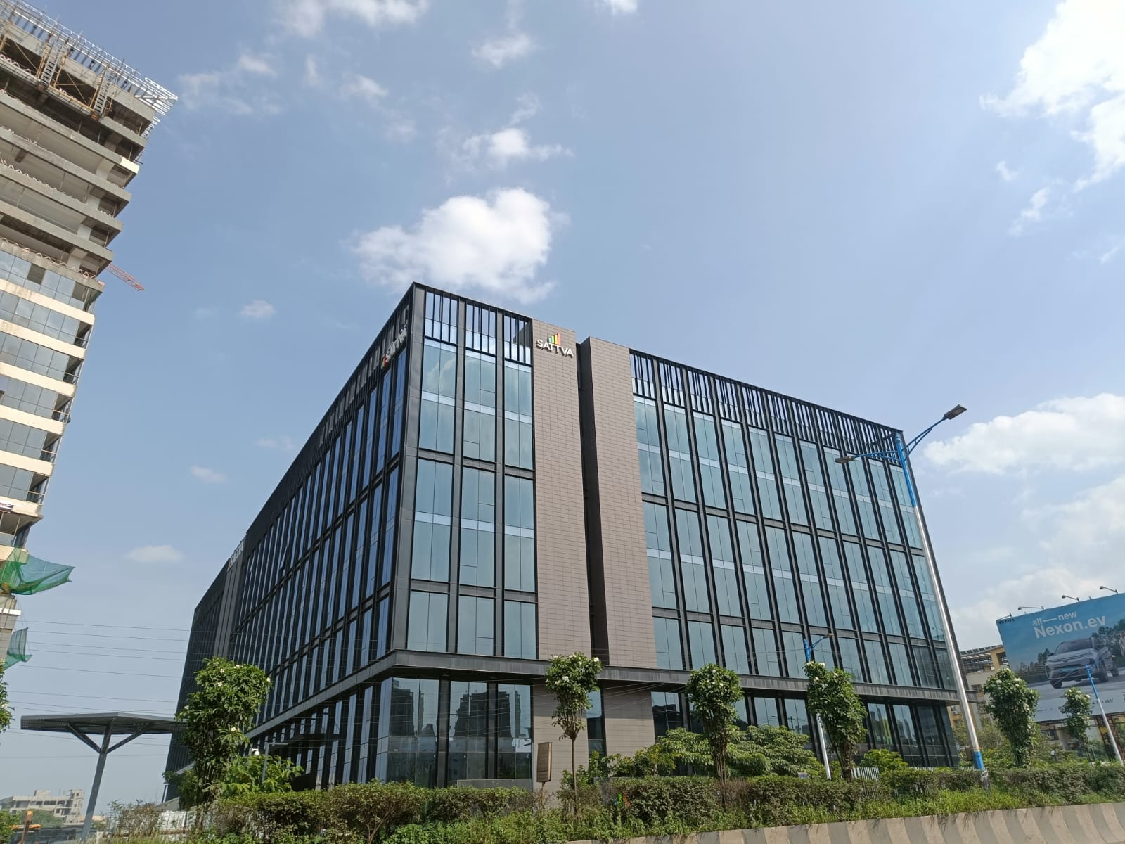 Sattava Tech Point, Hadapsar Bypass, opp. SBI Bank, near Reliance Mart, Kharadi, Pune, Maharashtra 411014